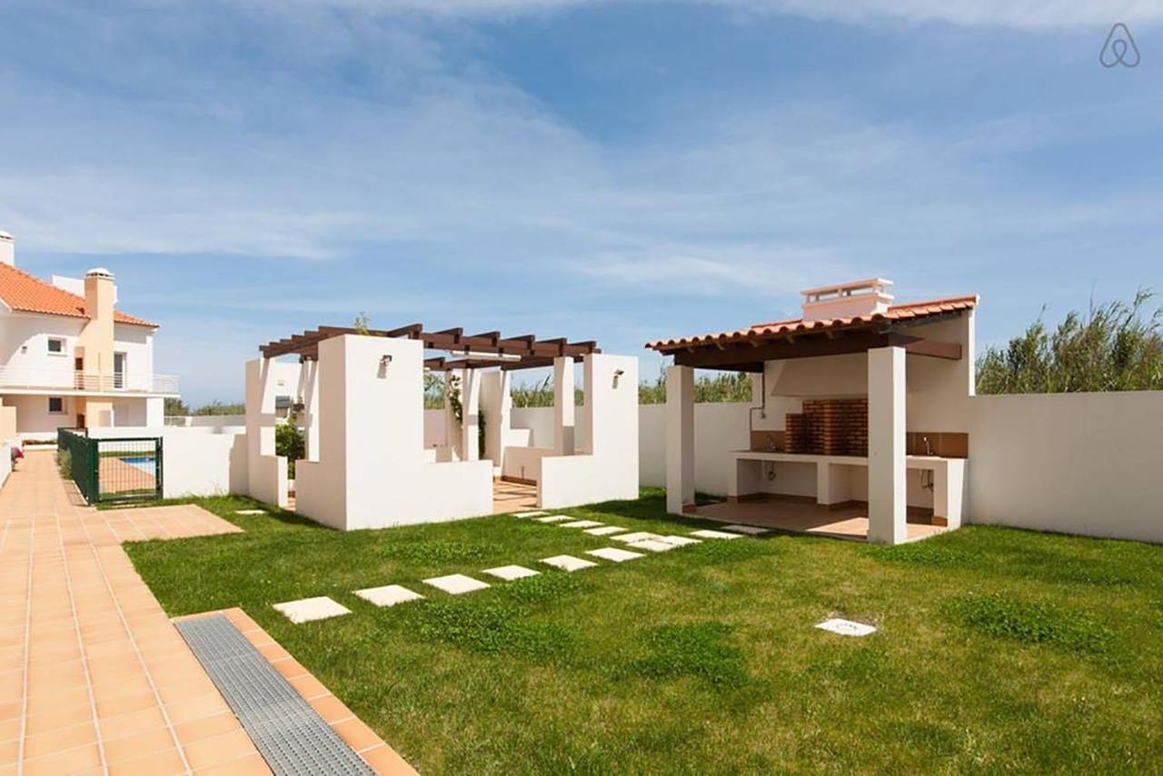Casa Baleia - Praia E Piscina - 10 Pessoas เฟอร์เรล ภายนอก รูปภาพ